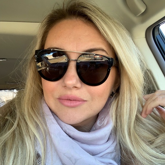 Meet your Posher, Olga - Picture 2 of 2